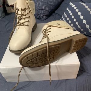 Women’s by White Mountain. Off white boots with tan material at the top. Size 9m